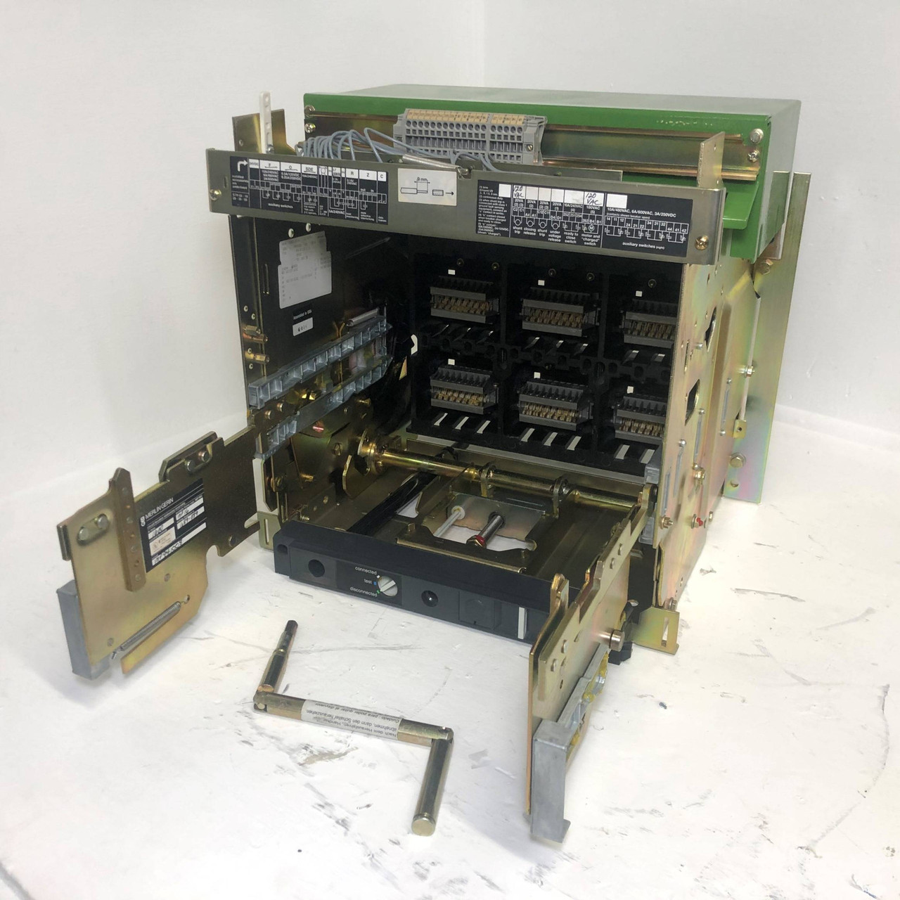Image of Merlin Gerin 1600 Amp MP16 Masterpact Breaker Stationary Assembly Cradle 1600A