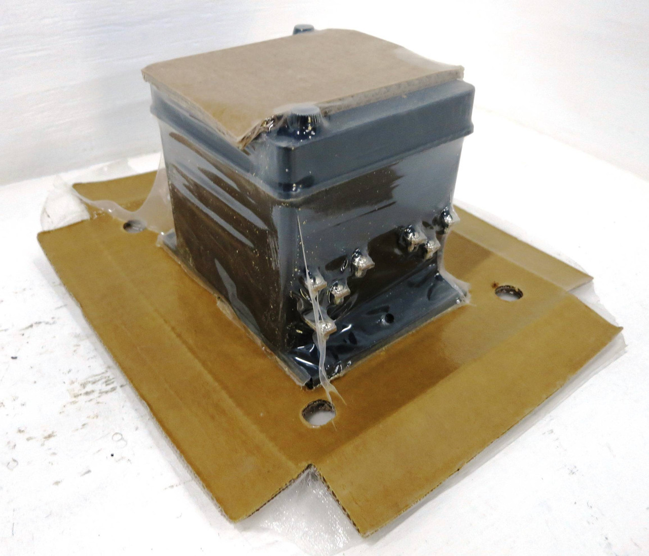 NEW GE 12HFA151A8H Auxiliary Relay Type HFA-151A8H General Electric (DW1835-1)