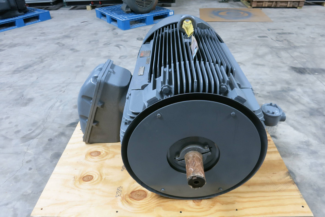 REBUILT GE 200 HP Tri-Clad AC Motor 2300V 1785 RPM 449TS ZK6495046 2300 VAC (PM3028-1)