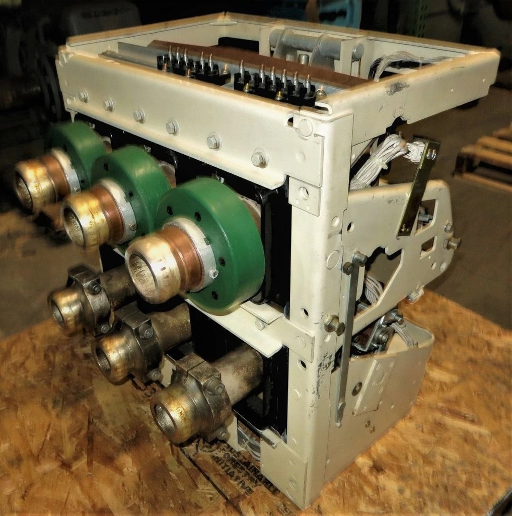 GE AK-3A-75 3000A w LSG MicroVersa PM Trip EO General Electric Air Breaker (GA0032-1)