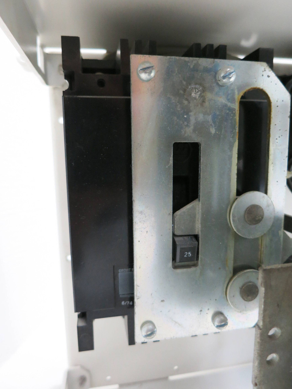 Cutler Hammer F10 Unitrol Size 1 Contactor 25A Breaker Type 12" MCC Bucket 25Amp (DW1899-10)