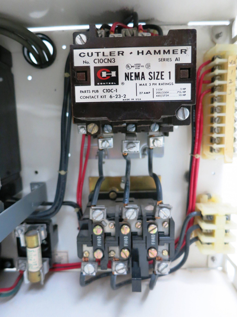 Cutler Hammer F10 Unitrol Size 1 Starter 15A Breaker Type 12" MCC Bucket 15 Amp (DW1898-14)