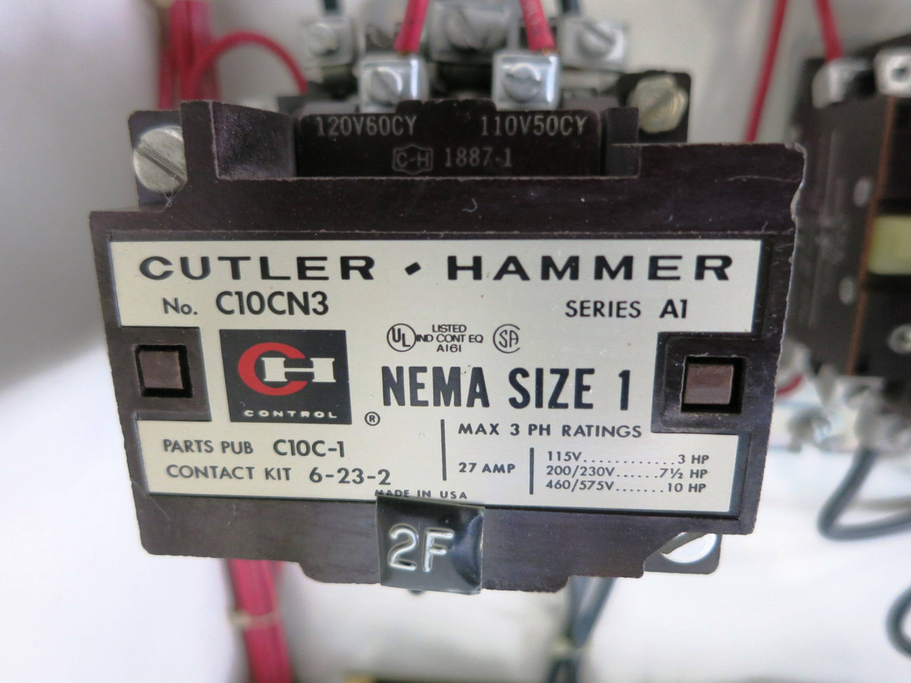 Cutler Hammer F10 Unitrol 15A Breaker Size 1 2-Speed Reversing 24" MCC Bucket (DW1932-5)