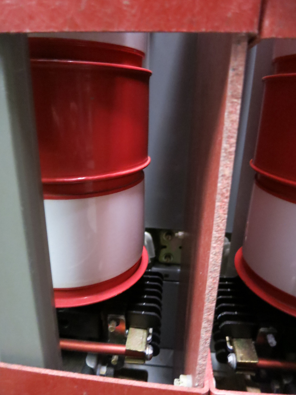 Powell Industries 3000A 15kV 15PV1000-2 125DC Powl-Vac Vacuum Breaker GE PowlVac (GA0040-1)