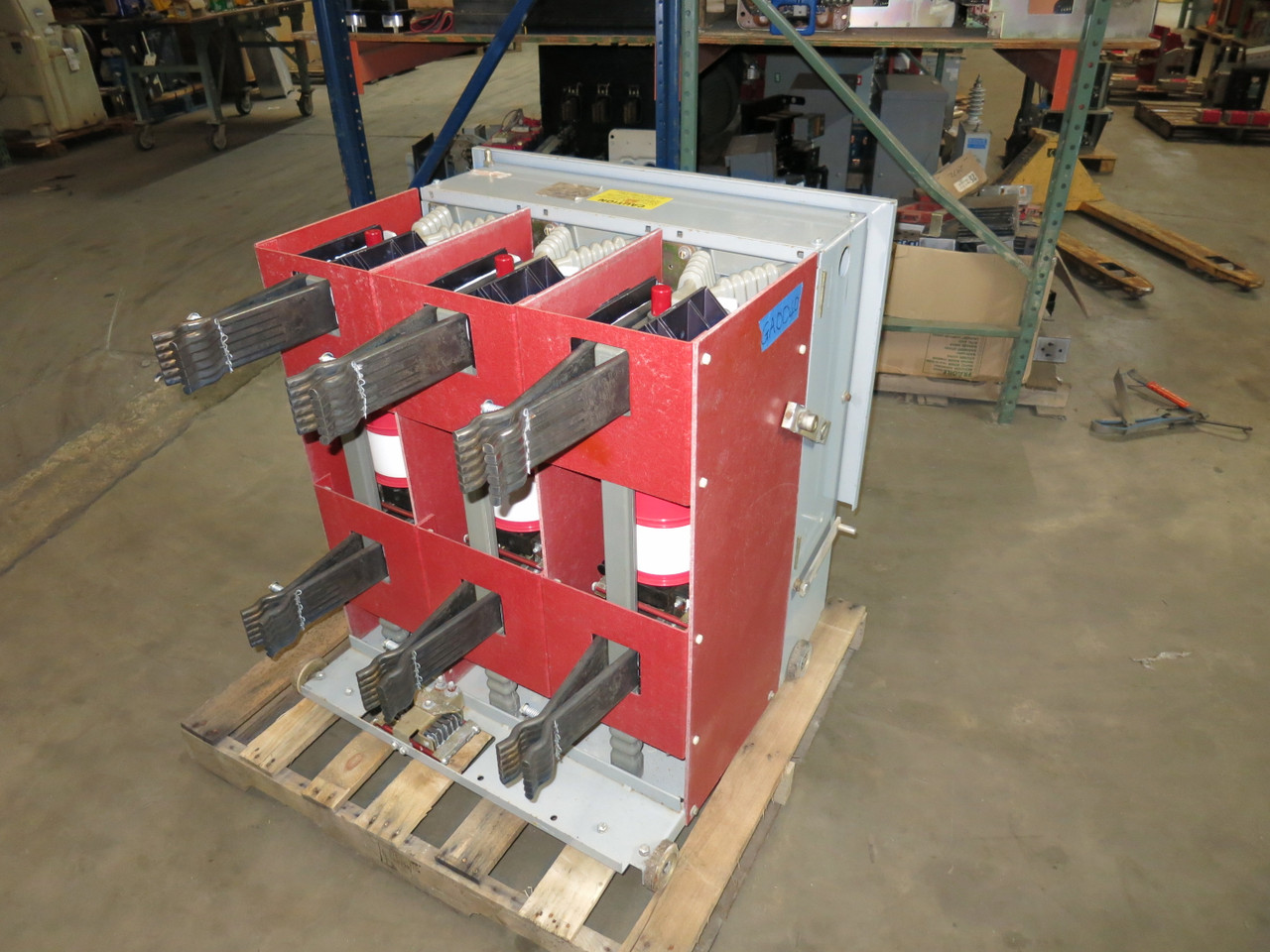 Powell Industries 3000A 15kV 15PV1000-2 125DC Powl-Vac Vacuum Breaker GE PowlVac (GA0040-1)