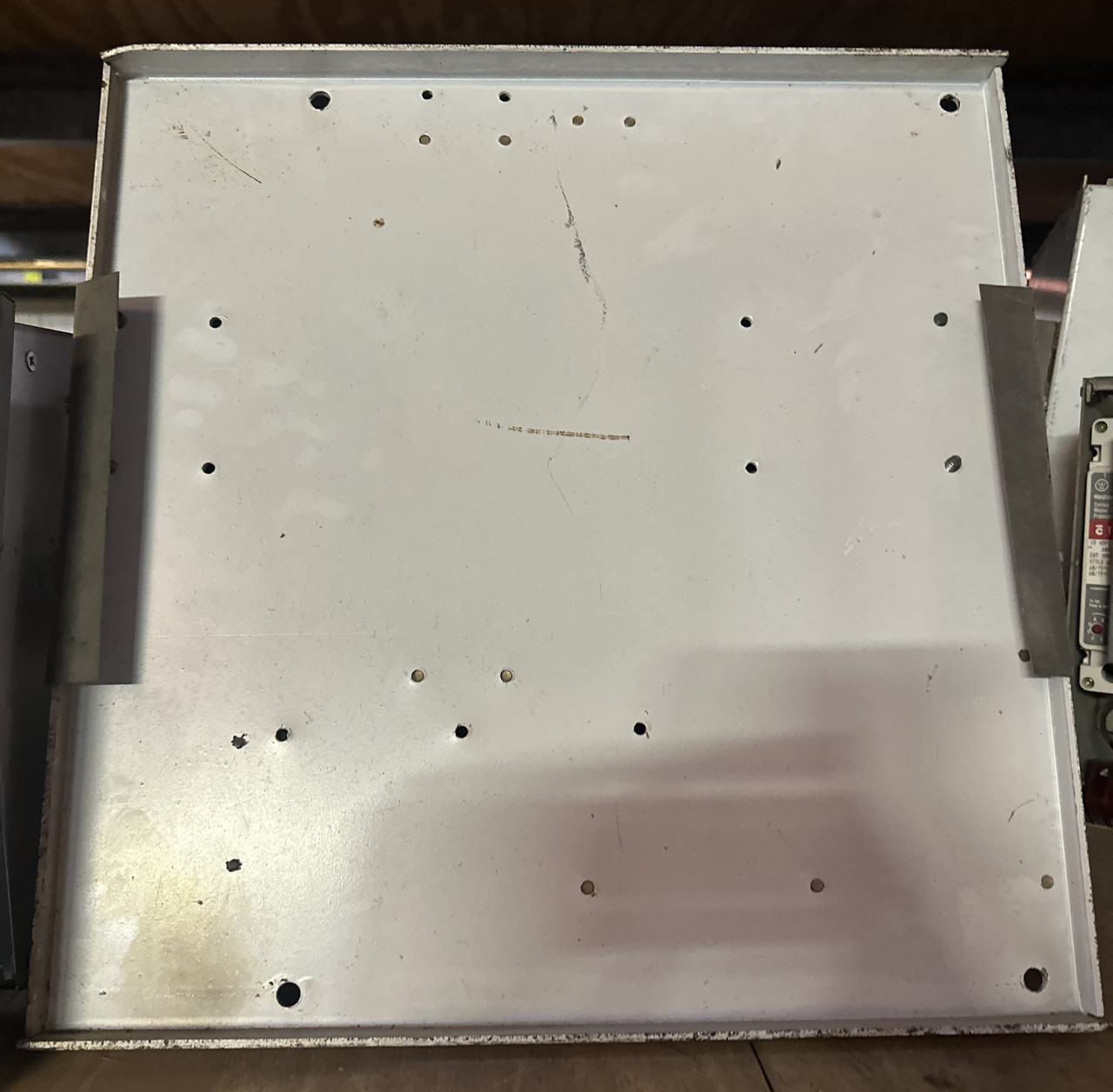 Cutler Hammer F10 Unitrol 800 Amp Breaker Type Feeder Disconnect MCC Bucket 800A (DW1973-1)