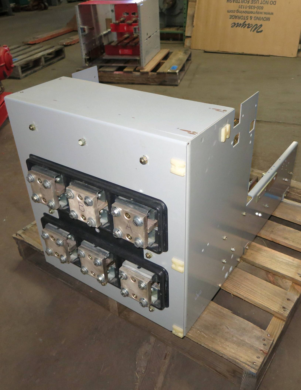 General Electric A.C Power Switch TAK5SRF2 1600 Amp Device Adapter DO Chassis GE (GA0048-2)