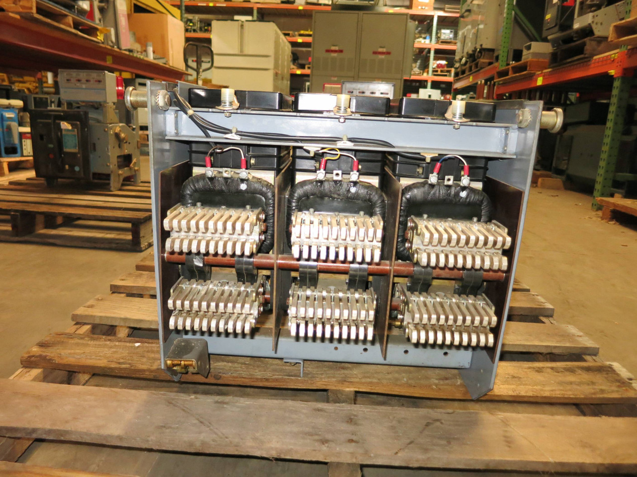 GTE Sylvania SSPB 1600A Air Circuit Breaker Low Voltage w AC Pro Trip Drawout (GA0053-1)