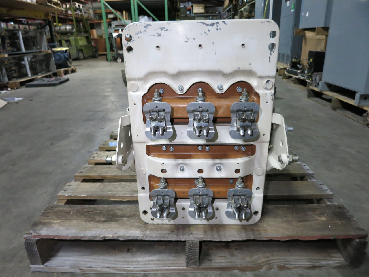General Electric AK-2A-25-1 600A w LI Trip MO DO Air LV Breaker GE 2A251 600 Amp (GA0069-1)