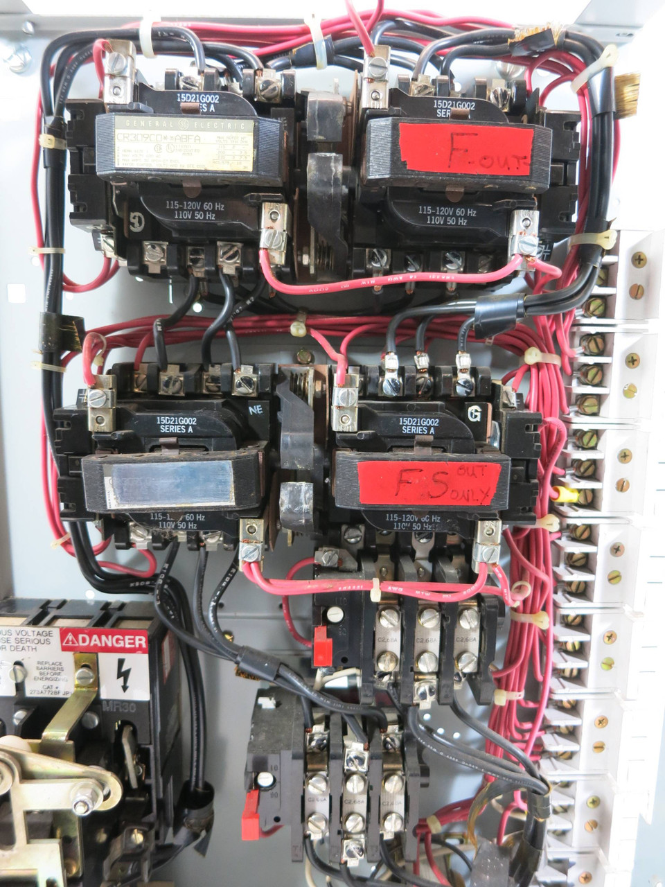 GE 8000 Two Speed Reversing Size 1 Starter 30 Amp Fusible 24" MCC Bucket 30A 2 (DW2039-1)