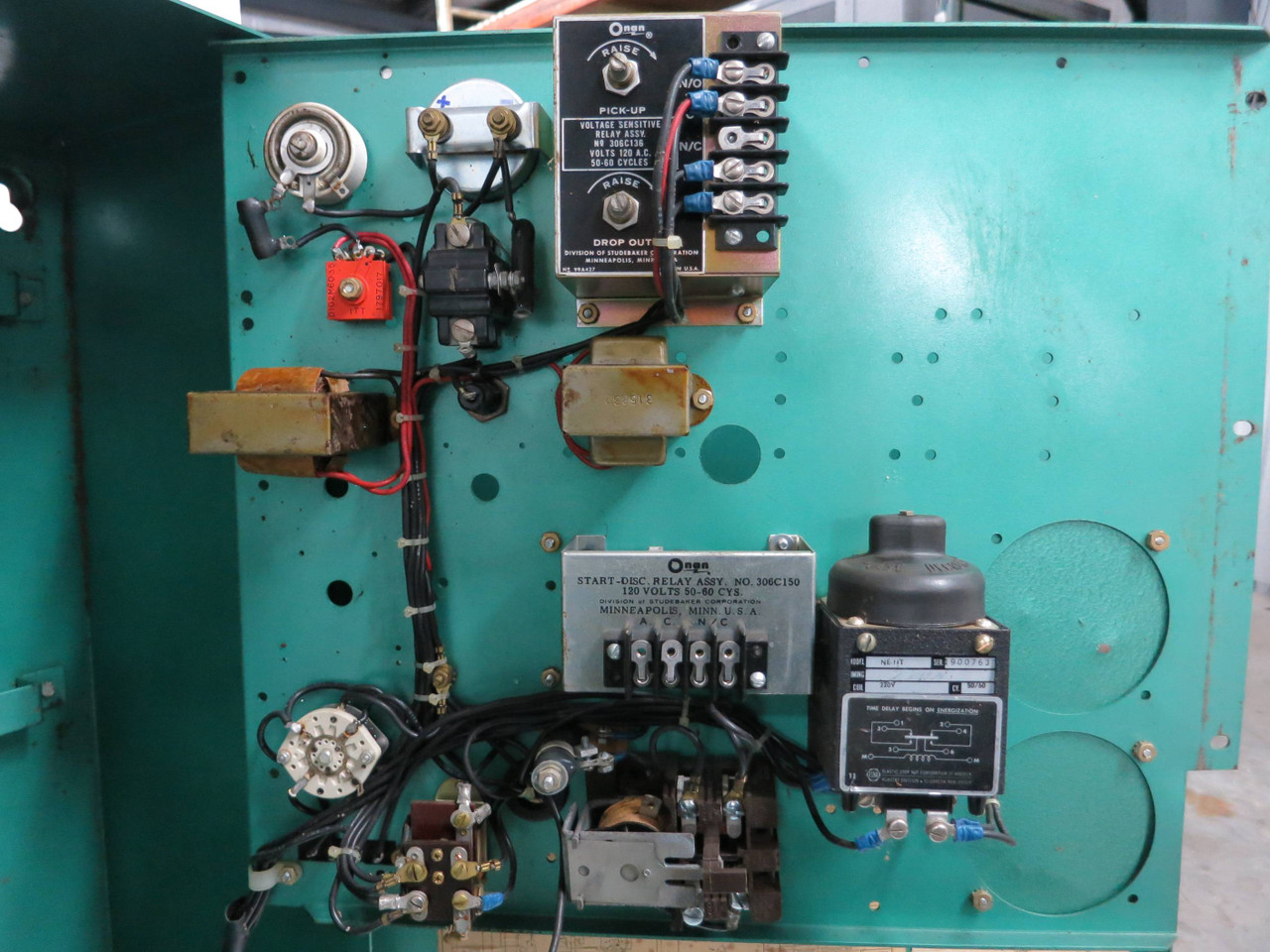 Onan Load Transfer Control LTE30-3/272A 30 Amp 242139 LTE LTM 30 272A Studebaker (GA0096-1)