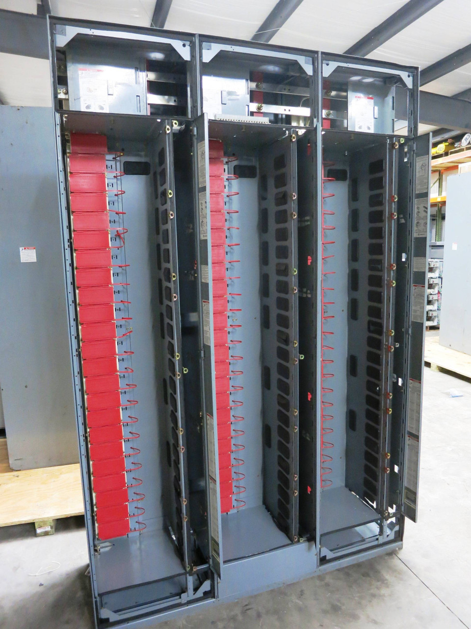 Square D Model 6 800/300 Amp 480V MCC Motor Control Center 3x Section 800A 300A (DW2109-7)