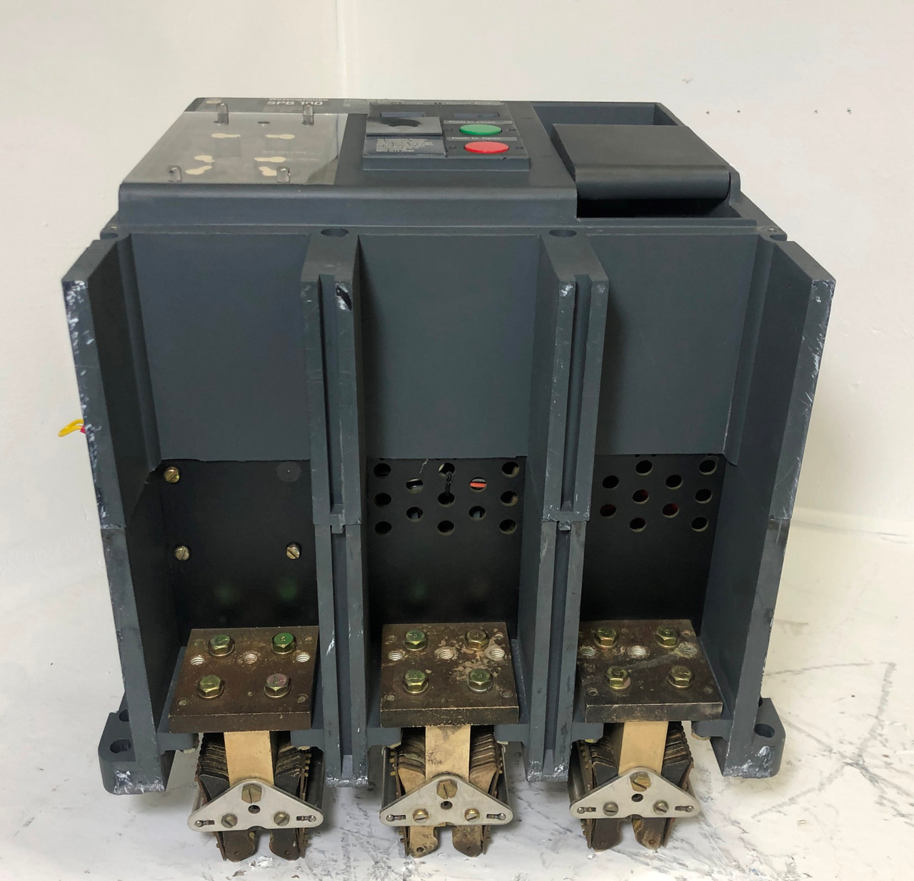 CH Westinghouse SPB 100 1600A Drawout EO Pow-R Breaker LSG 1000 Amp Plug & Shunt (EM3926-1)