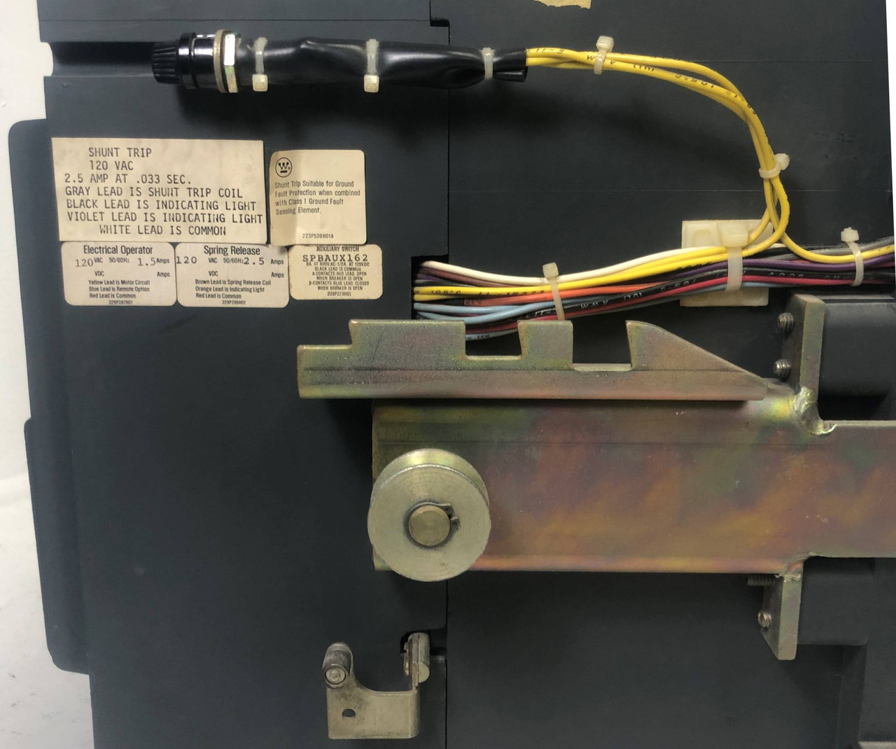 CH Westinghouse SPB 100 1600A Drawout EO Pow-R Breaker LSG 1000 Amp Plug & Shunt (EM3926-1)