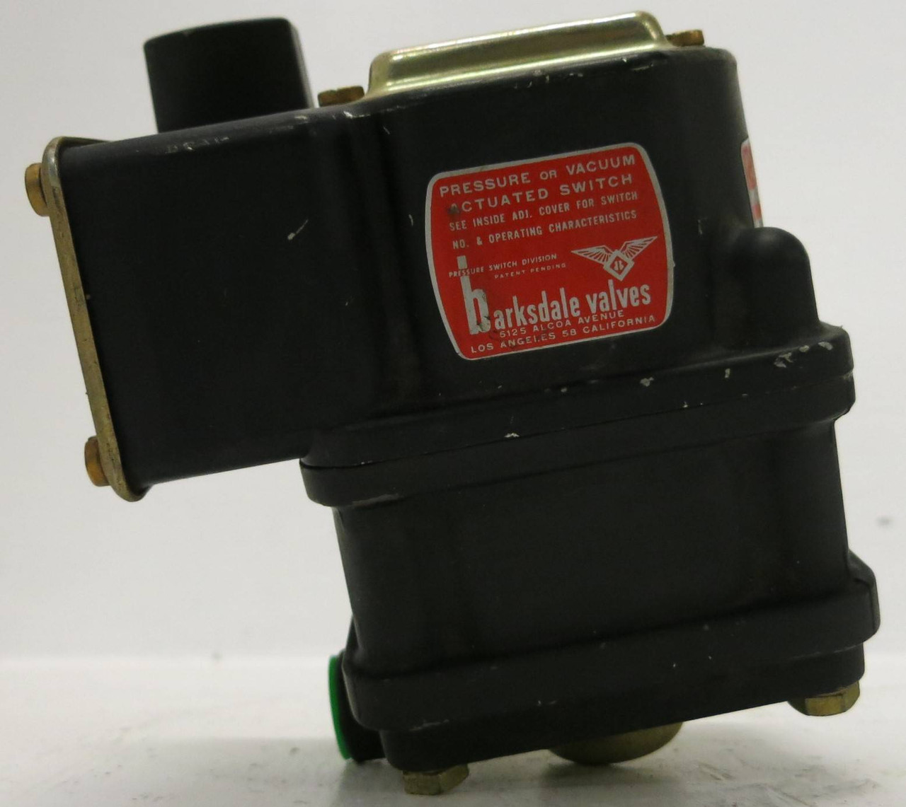 Barksdale DPD1T-A3 10 PSI 20.7 BAR Pressure Actuated Switch (GA0196-1)