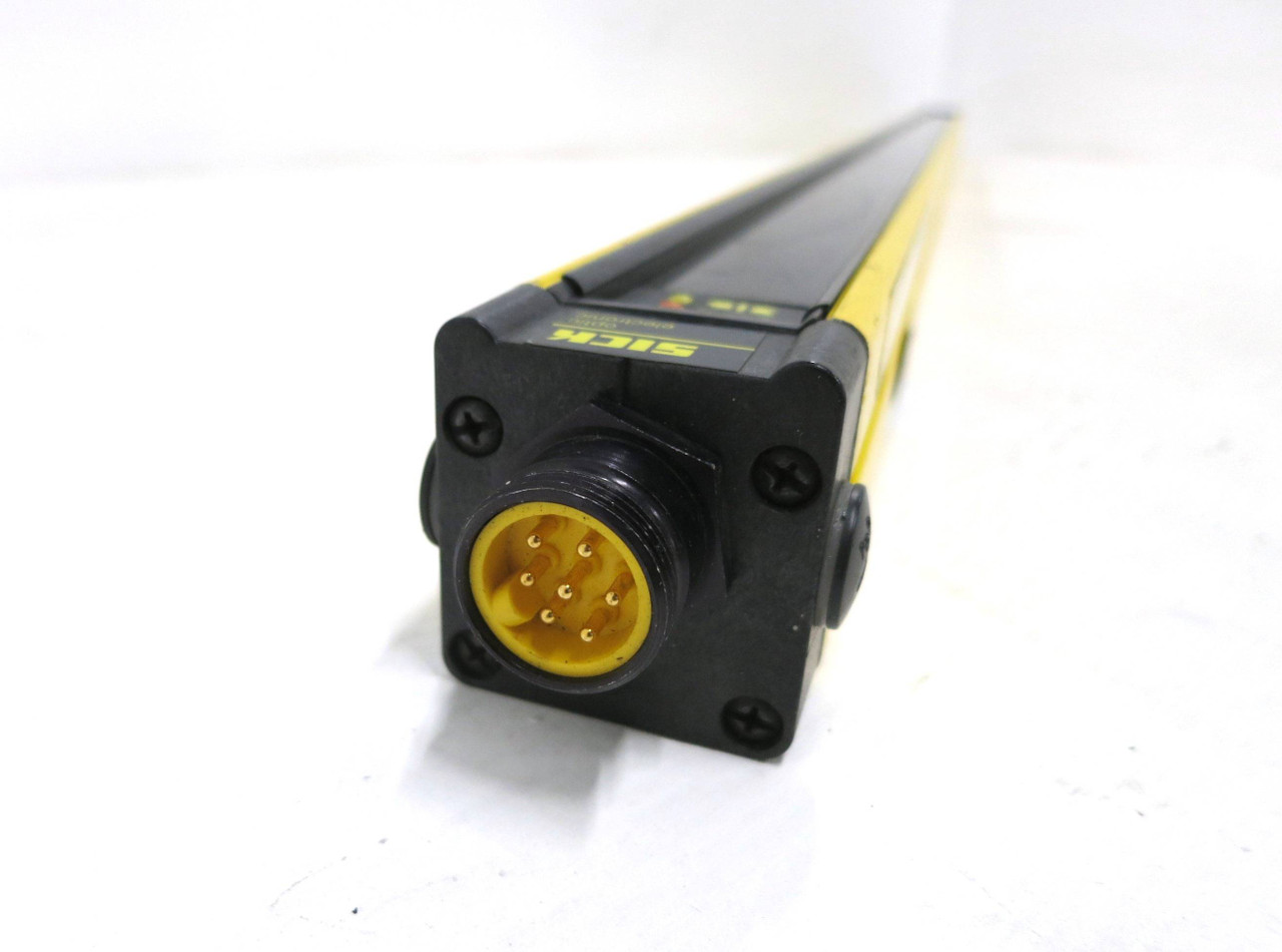 SICK MGSE120-12B Safety Light Curtain Receiver 30-MGS MGSE Presence Sensing (DW2269-2)
