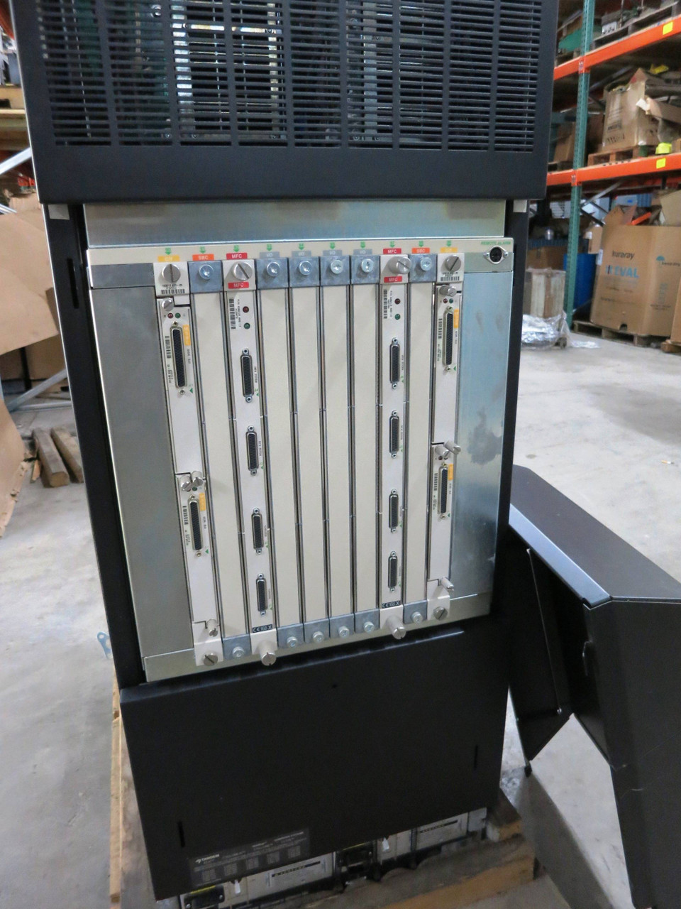 Tandem NonStop Himalaya K-Series Cyclone CLX/R Computer Systems Server w/ Boards (DW2275-1)