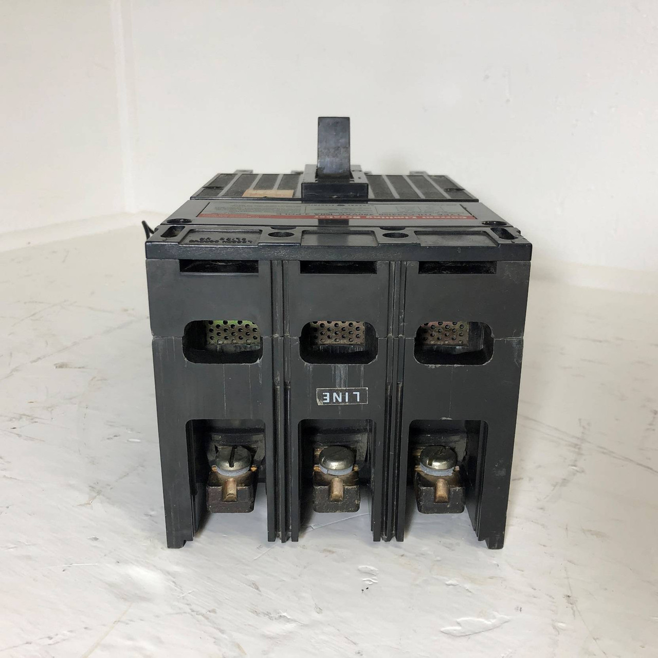 GE THLC234150 150A Current Limiting Circuit Breaker w/ Shunt 480 VAC 3P 150 Amp (EM4017-1)