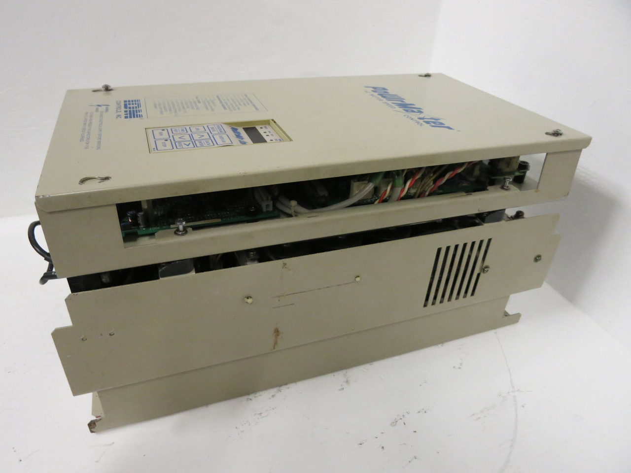 IDM Controls  PowrMaster AC Motor Speed Control Drive 71616-G3U40111E  ATM1 (GA0290-1)