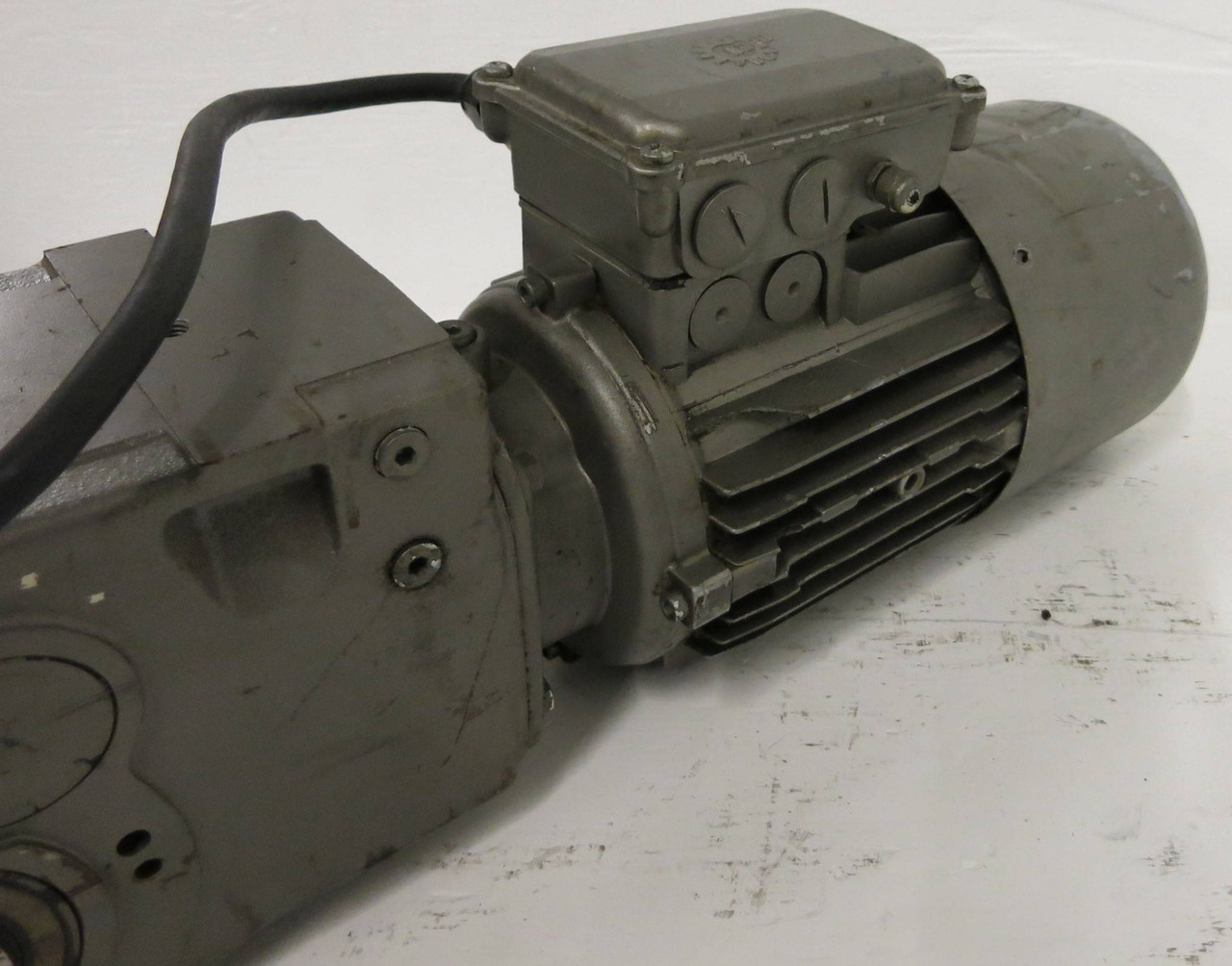 NDR2 SK 90 1/4 Motor 2 HP BRF20H 1PH 230/460V 1660 RPM 8004356727.00 1.50 kW (GA0309-1)