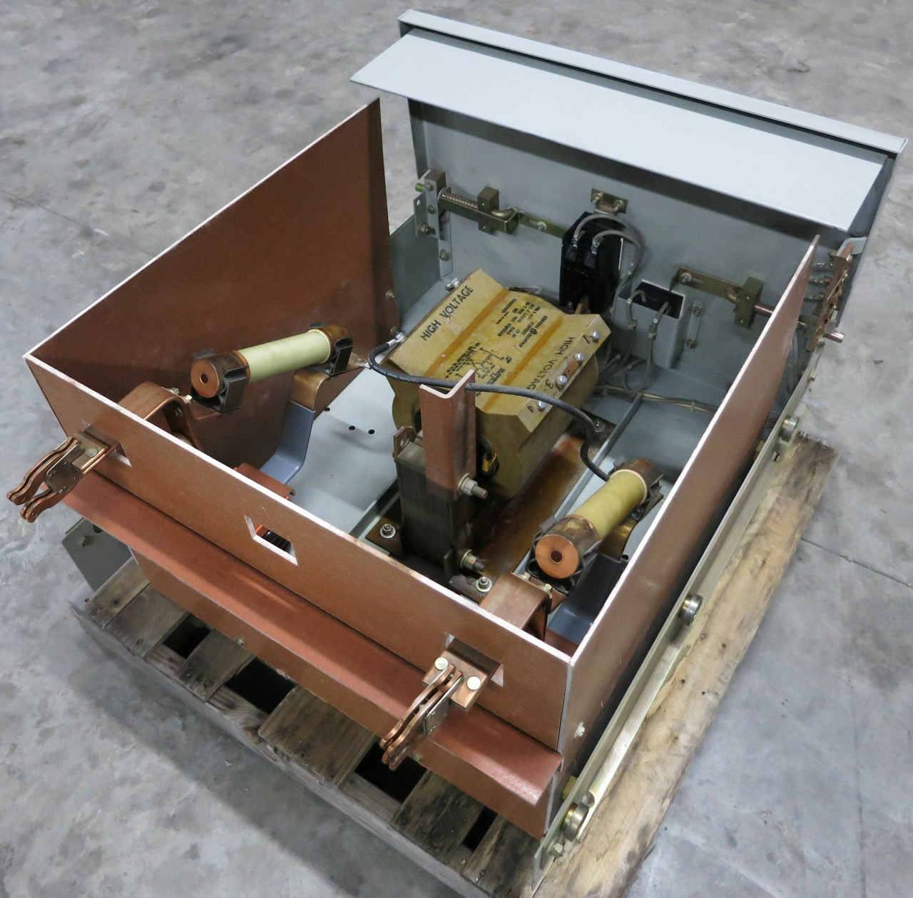 GE Power Vac Control Transformer Drawout 9T28Y4601 5 kVA 4160 - 120/240 V (GA0339-2)