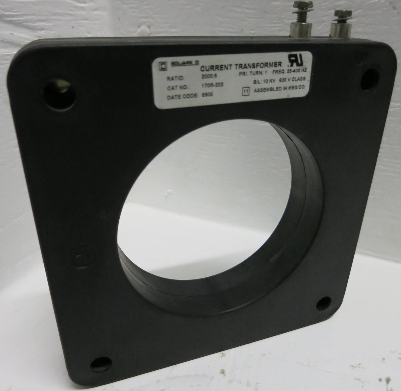 Square D 170R-202 Current Transformer Ratio 2000:5 600V 10 kV CT (GA0394-1)
