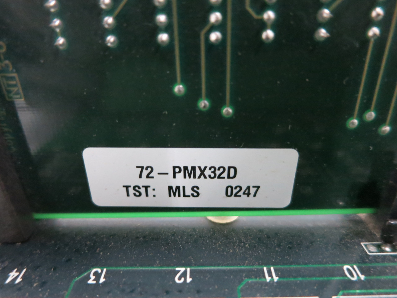 Grayhill 70GRCP32-HL Channel Terminal Board Input Output Relay w/ 72-PMX320 Card (DW2718-6)