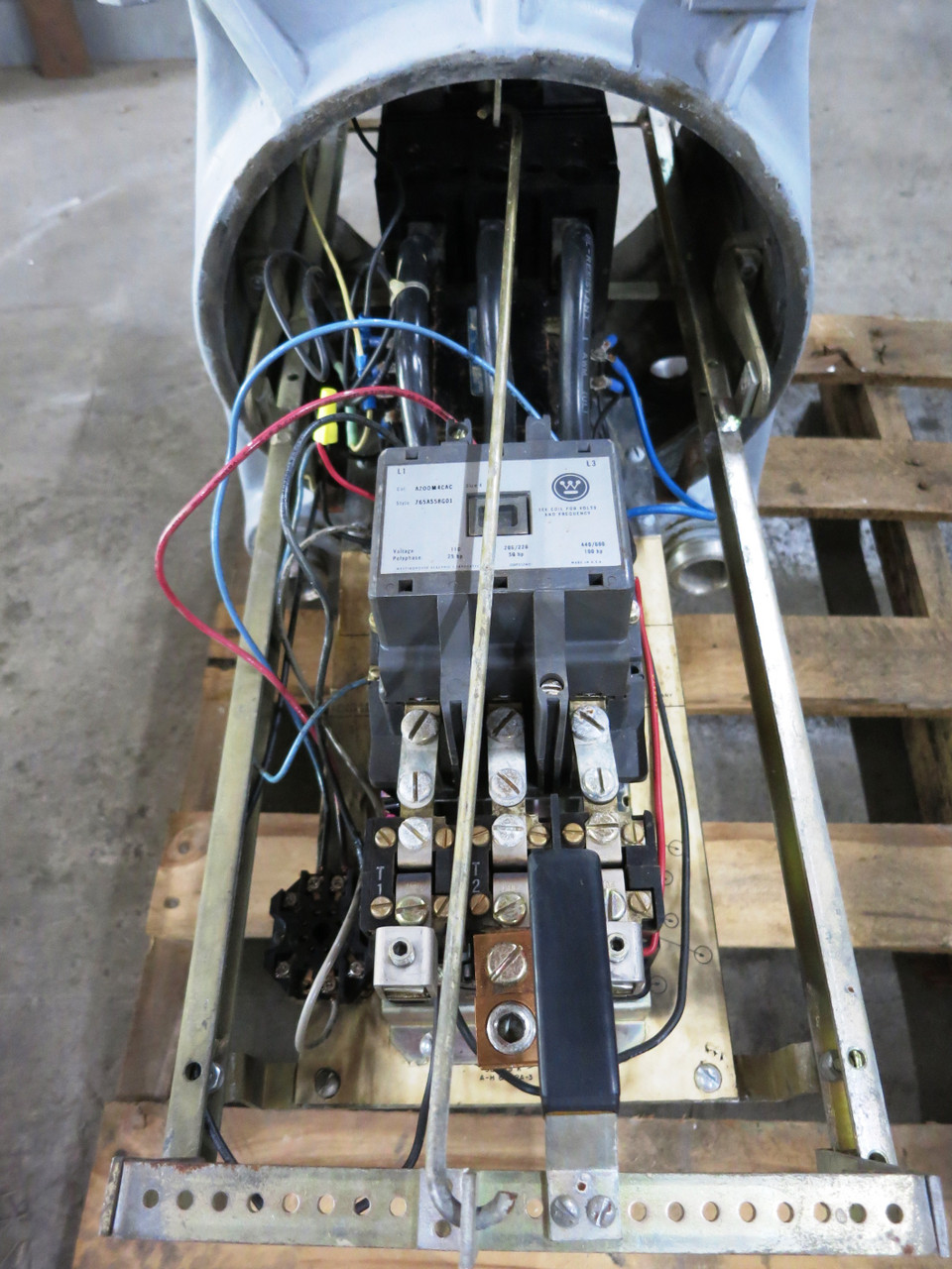 Crouse Hinds EPC-814 125A Breaker Size 4 Starter Explosion Proof ArkTite 125 Amp (DW2822-1)