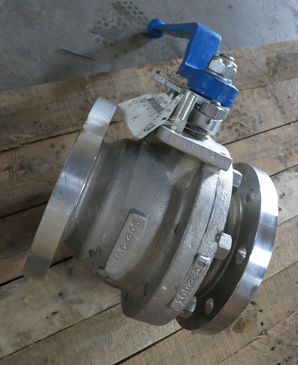 Velan 4" CF8M Ball Valve 4-150 316 Ball Stem RPTFE Seat FB Split 275 PSIG (DW2890-1)
