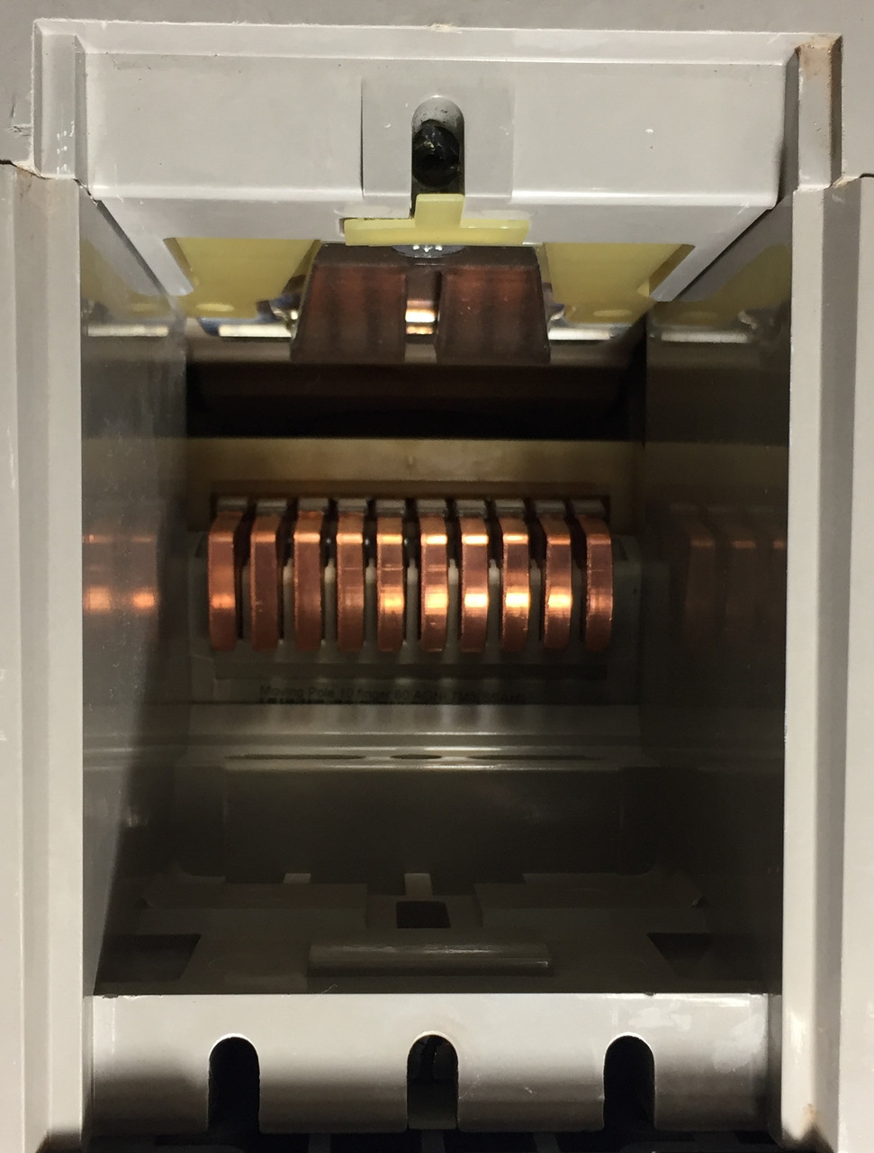 Square D NW25H1 2500A LSIG MasterPact Circuit Breaker w/ 2500 Amp Trip 3P Ground (EM4110-1)