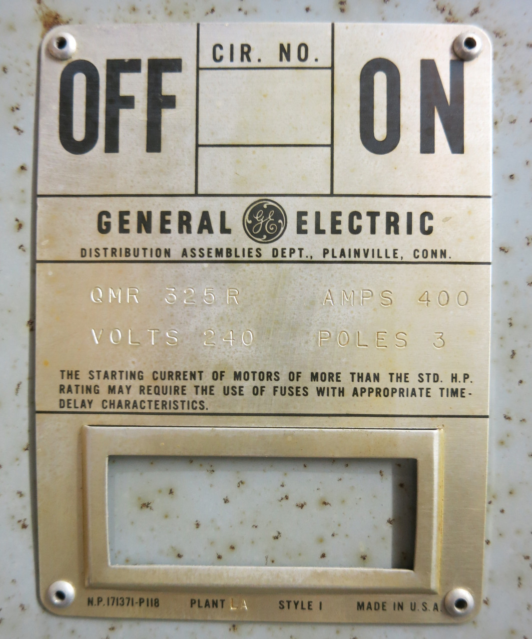 GE QMR325R NO Hardware 400A 240V QMR Fusible Panelboard Switch 400 Amp THFP325 (DW2920-67)