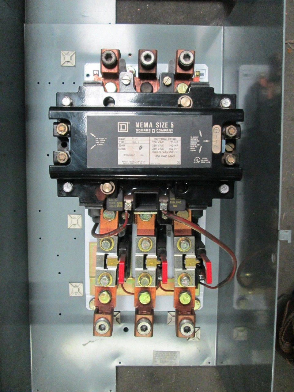 Square D Model 5 600A Breaker Size 5 Starter 50" MCC Bucket 600 Amp MHL36600 (EBI4450-1)