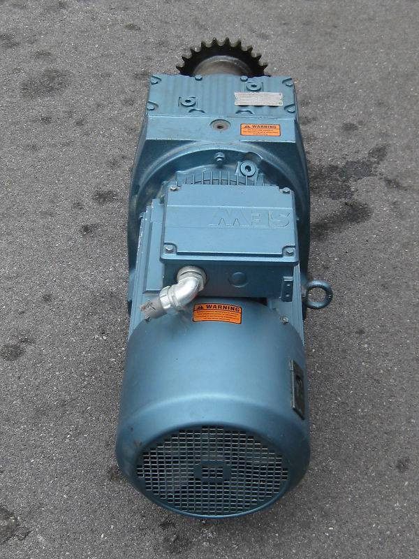 Sew Eurodrive R97DV132 1/7 HP Ratio:116.48 Gear Reducer (EBI3649-1)