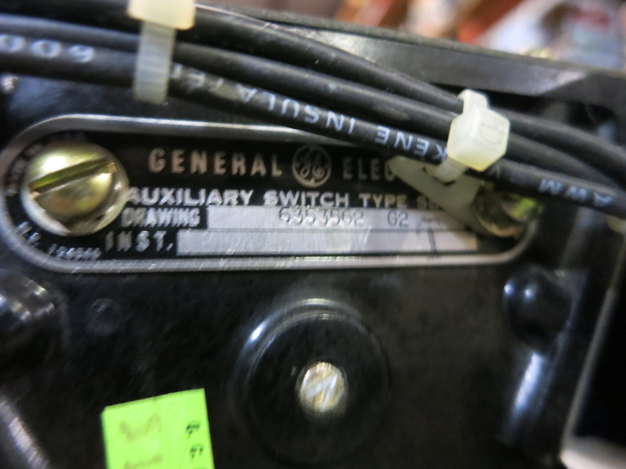 GE AKR-6D-50 1600A Air Breaker TA9VT20S Trip 1600 Amp MicroVersaTrip LSI MO (GA0488-2)