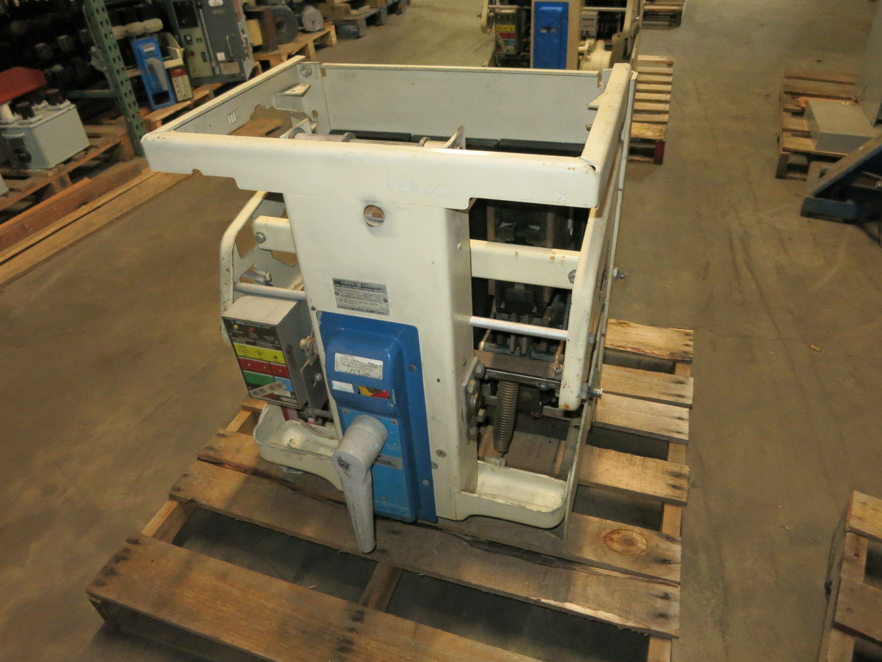 GE AK-3A-50 1600 Amp MO Air Breaker w Satin American LSI Trip Unit 1600A (GA0498-3)