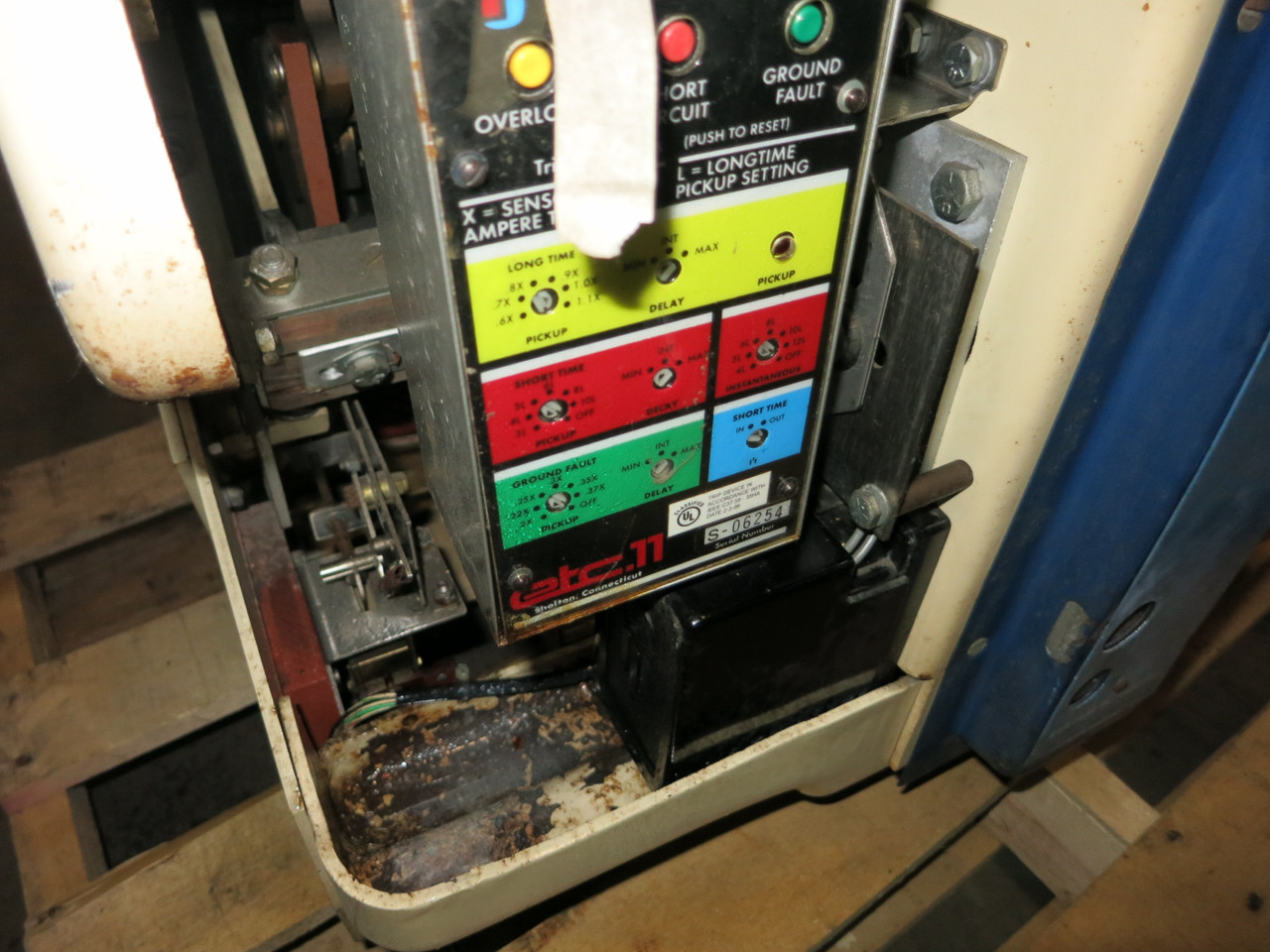 General Electric AK-2A-75-1 3000A Satin American Corp Trip LSIG Air Breaker EO (GA0505-1)