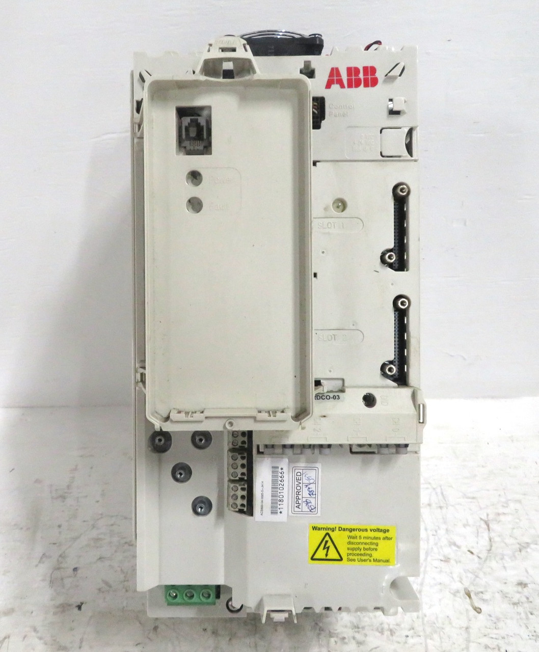 ABB ACS800-04-0025-5+J414 25HP AC VS Drive 480V 34A 25 HP 18.5kW Hz Converter Oy (DW3138-26)