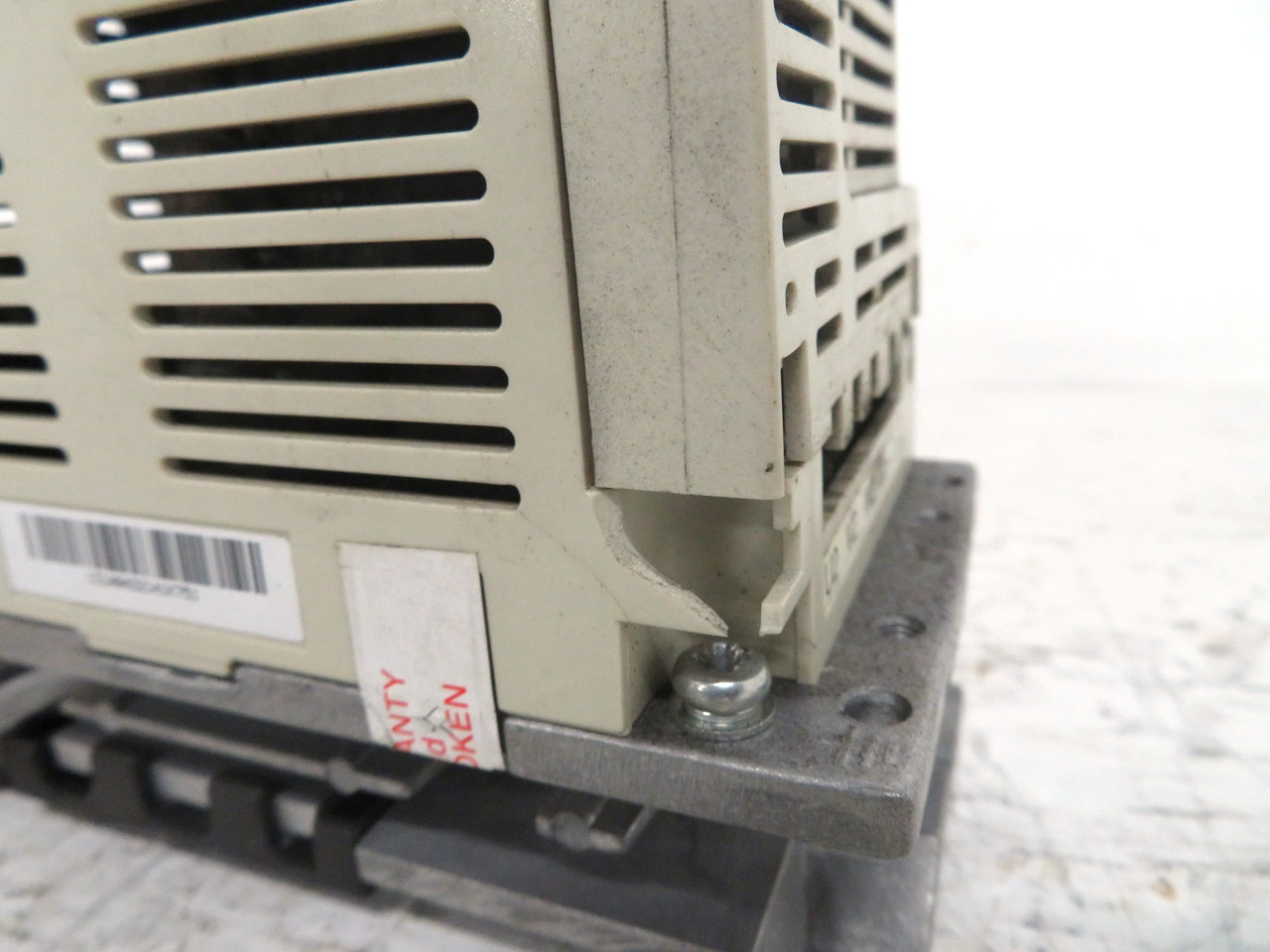 ABB ACS141-K75-1 0.5HP AC VS Drive ACS-140 240V 2.2A ACS141K751 ACS100-PAN .5 HP (DW3156-1)