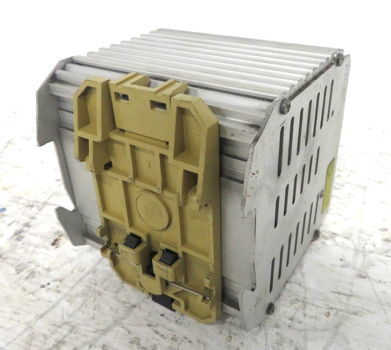 Bekaert KMI 754704 Programmable Logic Controller KMI754704 PLC Processor (DW3157-2)