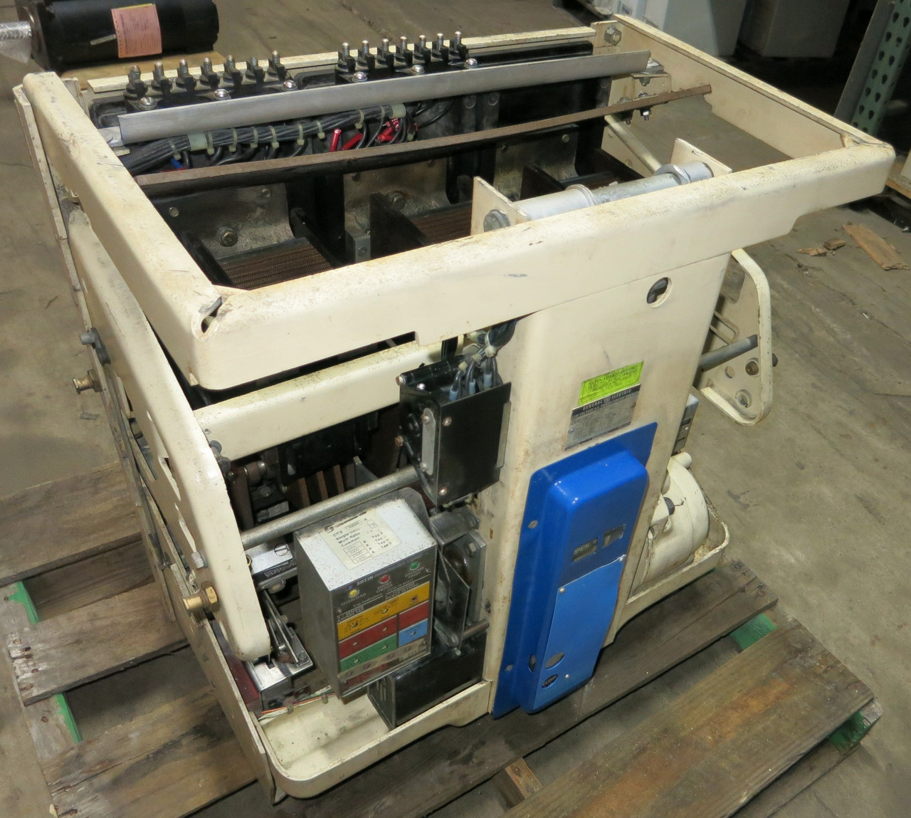 GE AK-3A-75 3000A w LSG Satin Trip EO General Electric Air Breaker Probe Shifted (GA0537-1)