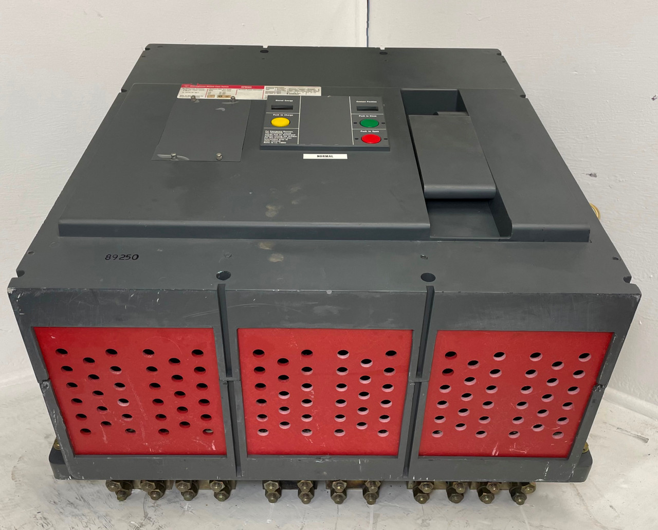 CH Westinghouse SPBNH 4000A EO Molded Case Switch w/ Shunt 3P 480/600V 4000 Amp (EM4164-2)