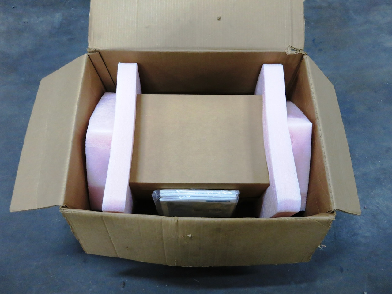 NEW Allen Bradley 1336-B003-EAD-L3 3HP 1336 AC VS Drive 3 HP 4.8kVA 460V 6.0A (DW3233-1)