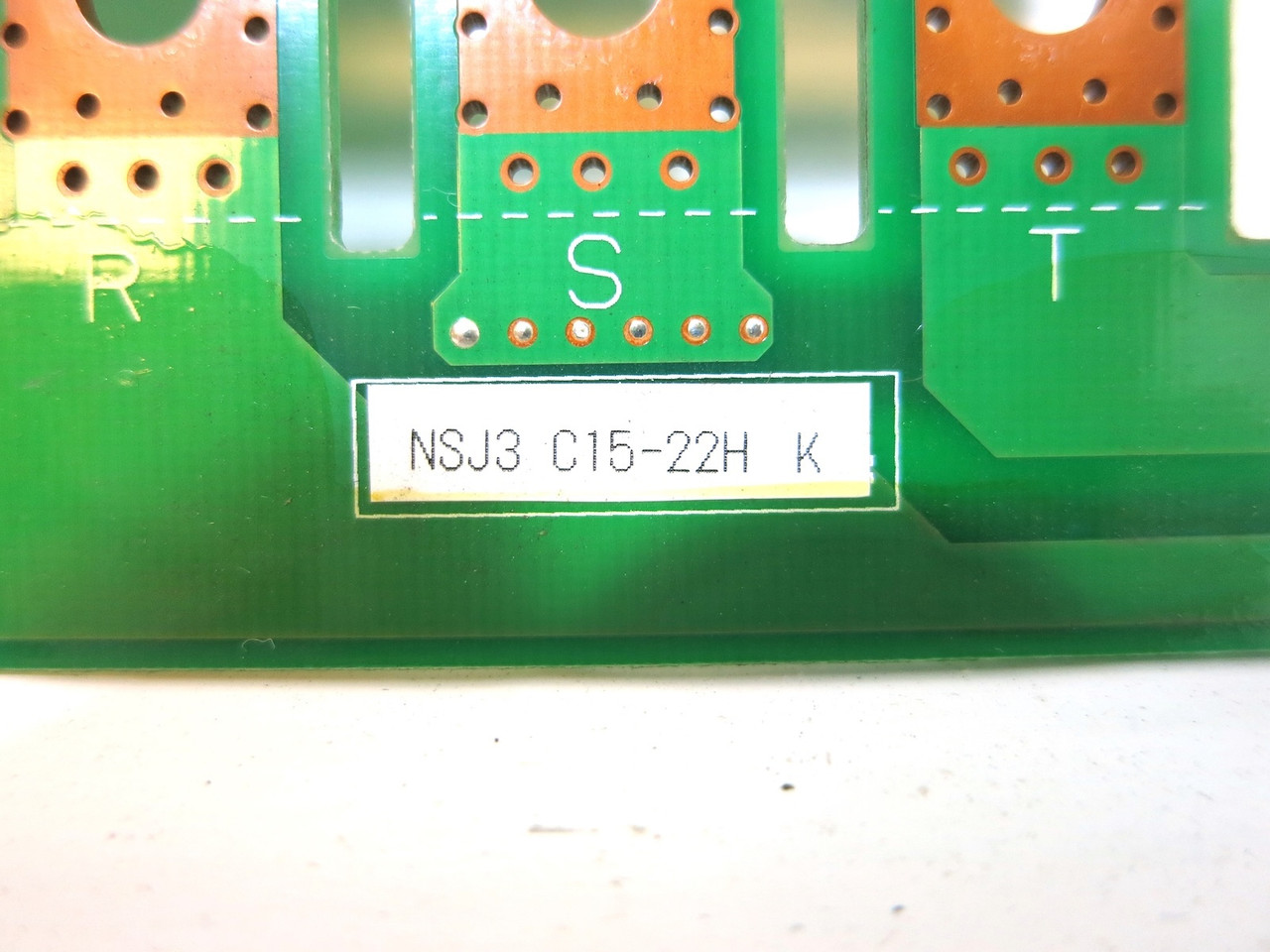 Hitachi IC-SJ3 2B027022-3T SJ300 VS Drive Control Board Inverter NSJ3 C15-22H K (DW3251-6)