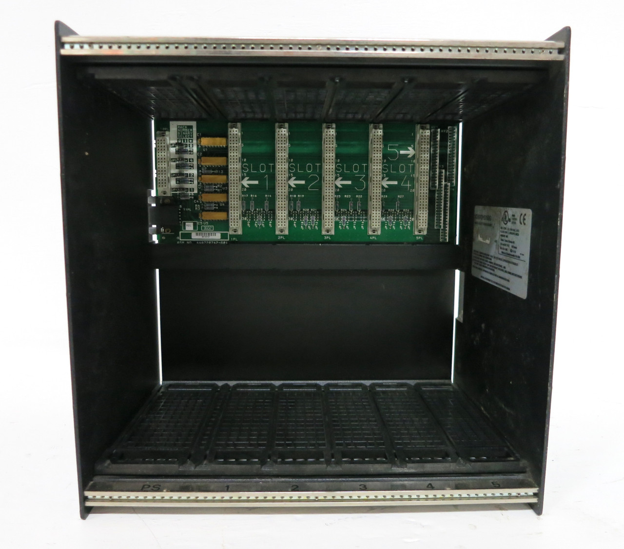 GE Fanuc IC697CHS750G Series 90-70 PLC 5-Slot Chassis Module Rack IC697CHS750-G (DW3303-2)