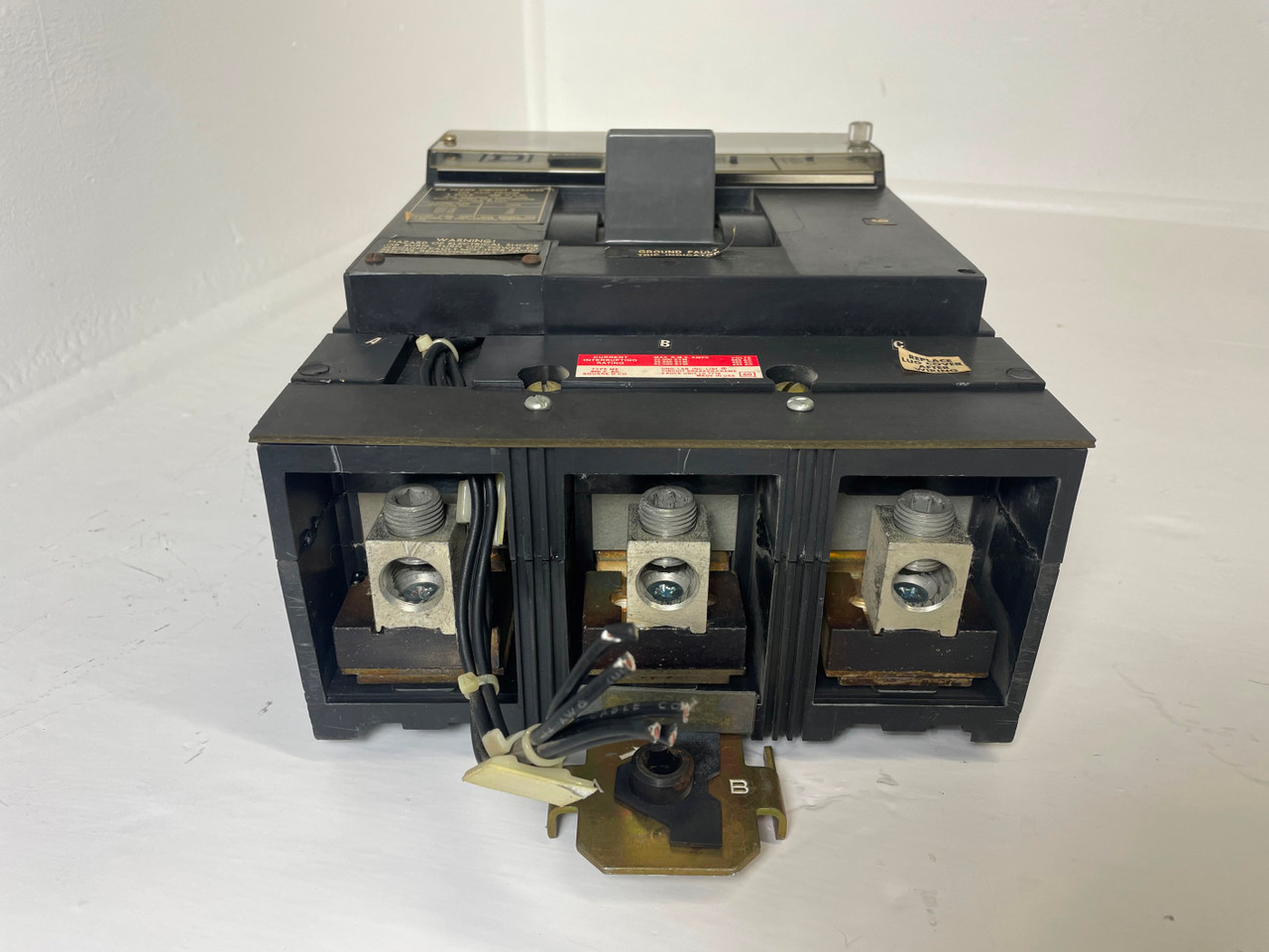 Square D I-Line ME236G 225A Circuit Breaker w/ 150 Amp Plug & Shunt & Ground 3P (EM4210-1)