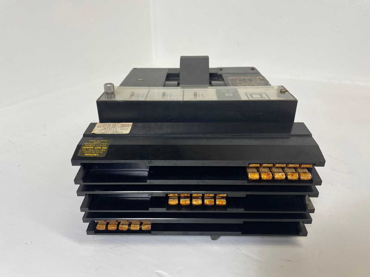 Square D I-Line ME236G 225A Circuit Breaker w/ 225 Amp Plug & Shunt & Ground 3P (EM4208-1)