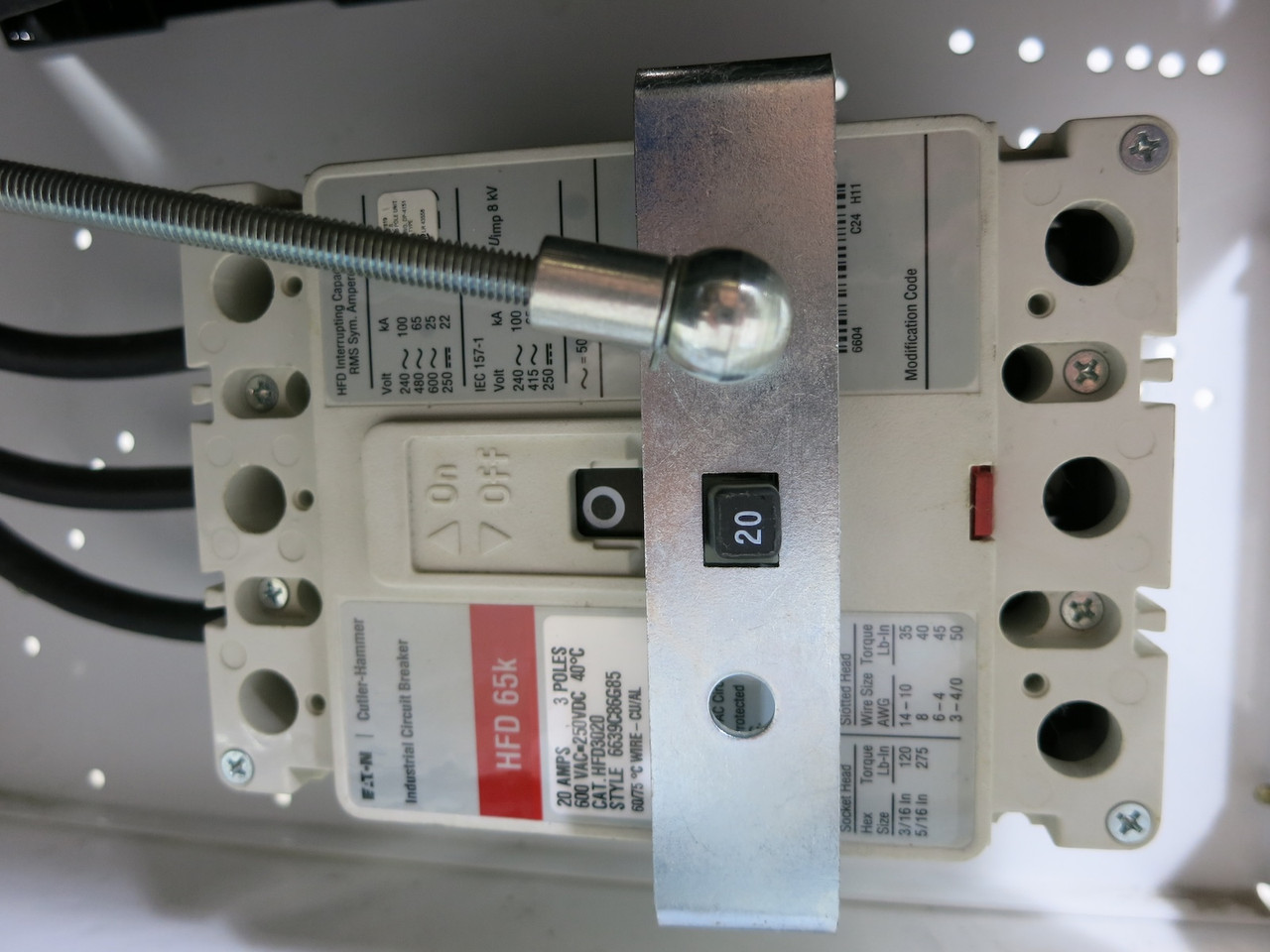 Eaton Freedom FlashGard 20A Breaker Feeder MCC Bucket 12" Flash Guard 20 Amp (DW3392-37)