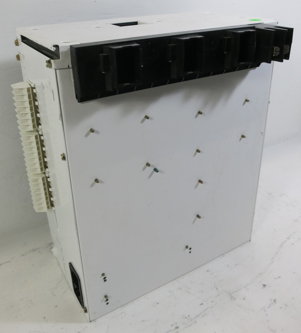 Eaton Freedom FlashGard 15A Breaker Size 1 Starter 18" MCC Bucket Flash Guard 15 (PM3102-1)