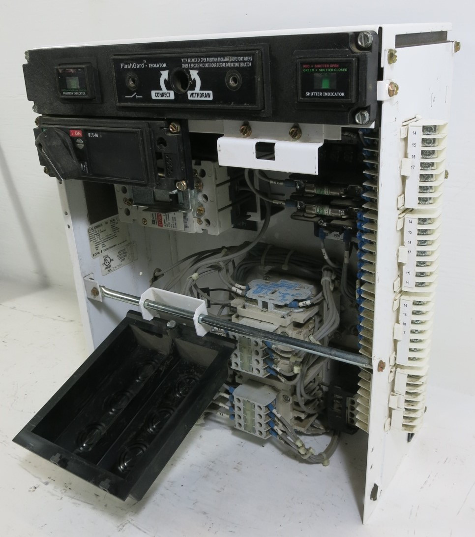 Eaton Freedom FlashGard 35A Breaker Size 1 Reversing Starter 18" MCC Bucket 35 (PM3110-1)