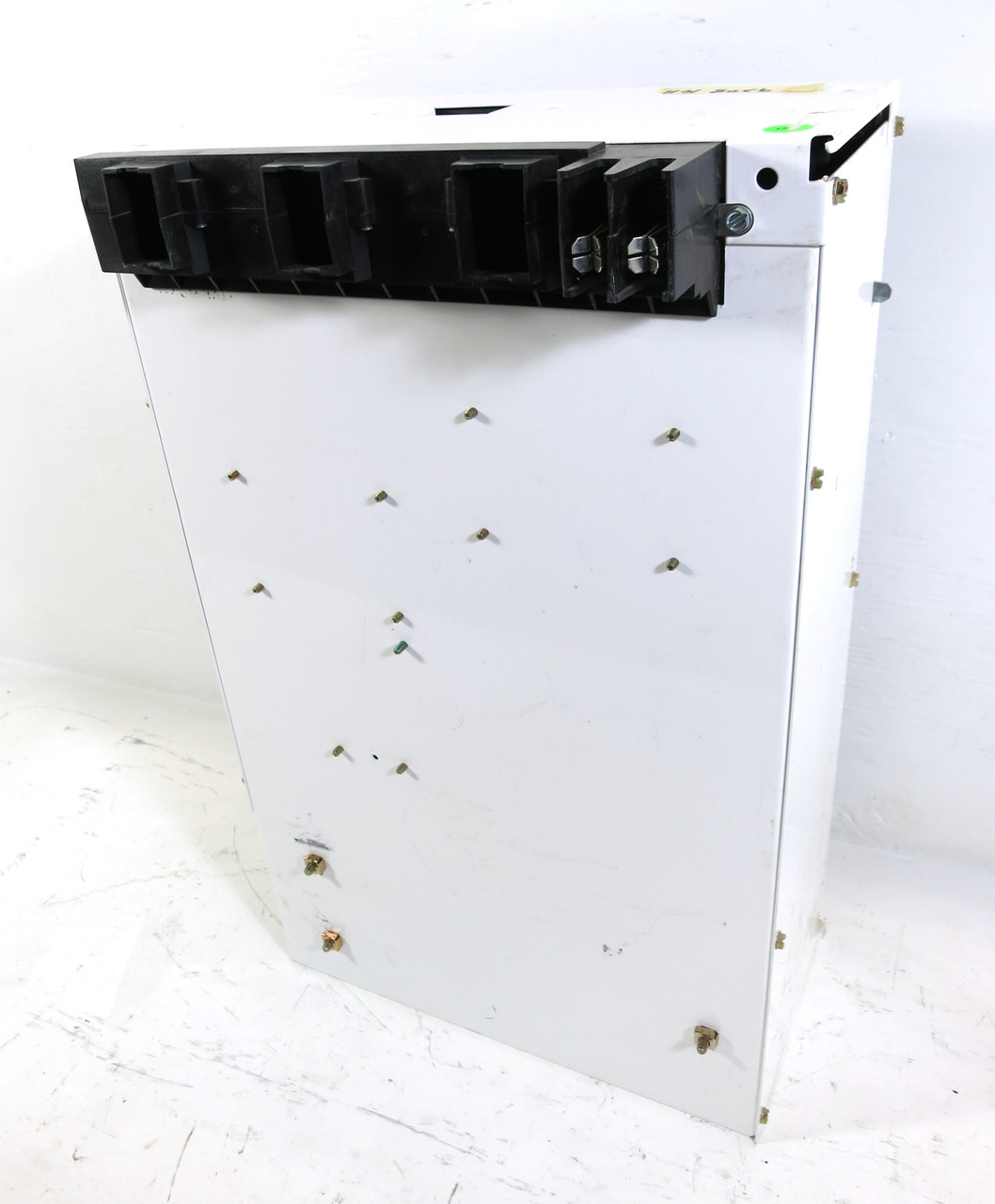 Eaton Freedom FlashGard 100 A Breaker Size 3 Starter MCC Bucket 24" Flash Guard (DW3404-6)